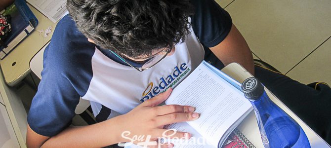 Foi dada a largada! LENDO SEM PARAR 2019! Foi dada a largada! LENDO SEM PARAR 2019!