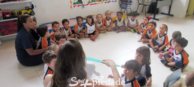 Autocuidado e respeito também se aprendem na escola! Autocuidado e respeito também se aprendem na escola!