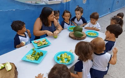 Descobertas em tons de verde: uma aventura lúdica e sensorial no Colégio Piedade!💚📚
