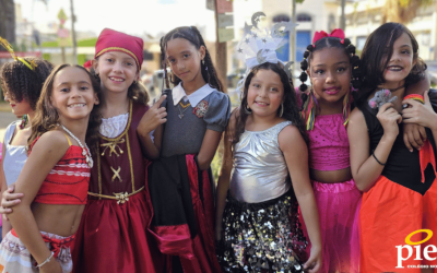 TBT do Carnaval do Piedade! 🎉👧🧒
